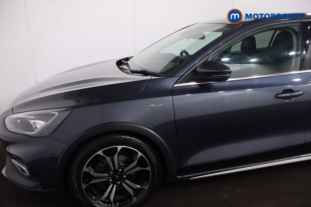 Ford Focus Vignale Active X Automatic Diesel Hatchback - Stock Number (1606880) - 28th supplementary image