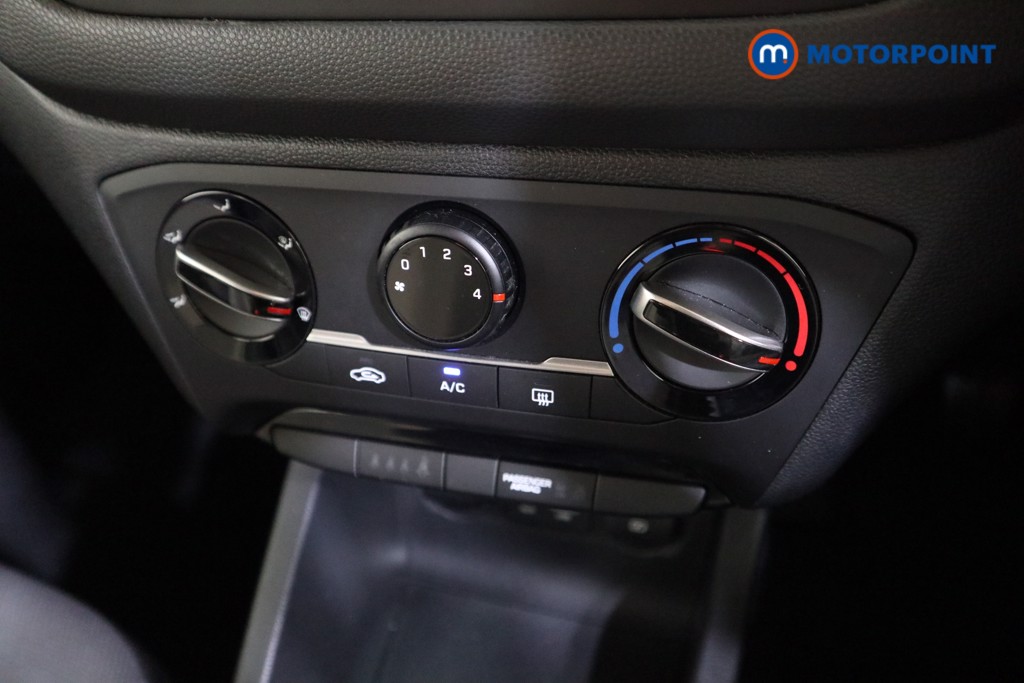 Hyundai I20 SE Manual Petrol Hatchback - Stock Number (1606969) - 7th supplementary image