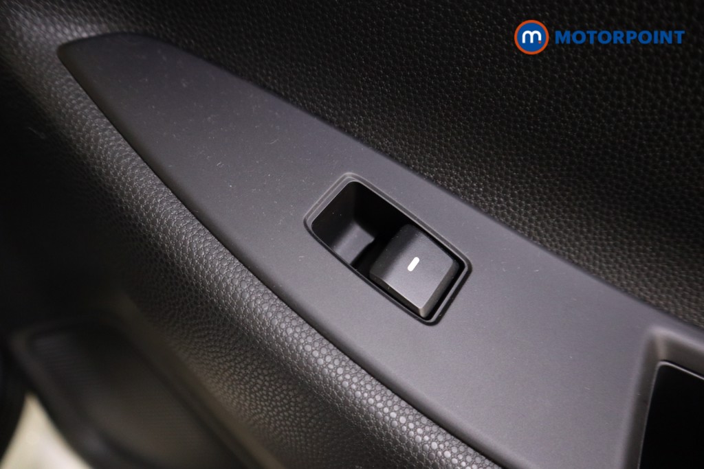 Hyundai I20 SE Manual Petrol Hatchback - Stock Number (1606969) - 16th supplementary image