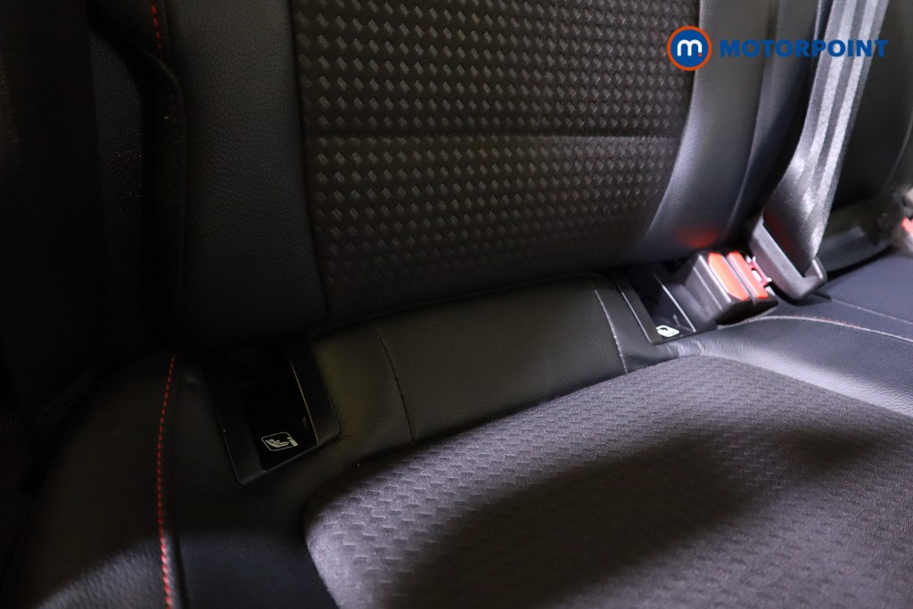 Ford Focus St-Line X Edition Manual Petrol Hatchback - Stock Number (1607010) - 29th supplementary image