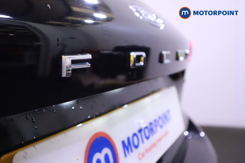 Ford Focus St-Line X Edition Manual Petrol Hatchback - Stock Number (1607010) - 40th supplementary image