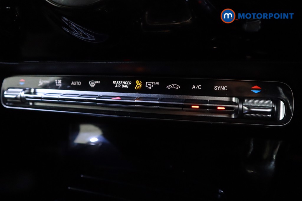 Mercedes-Benz A Class Amg Line Automatic Petrol Hatchback - Stock Number (1607031) - 20th supplementary image