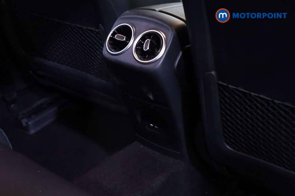 Mercedes-Benz A Class Amg Line Automatic Petrol Hatchback - Stock Number (1607031) - 30th supplementary image