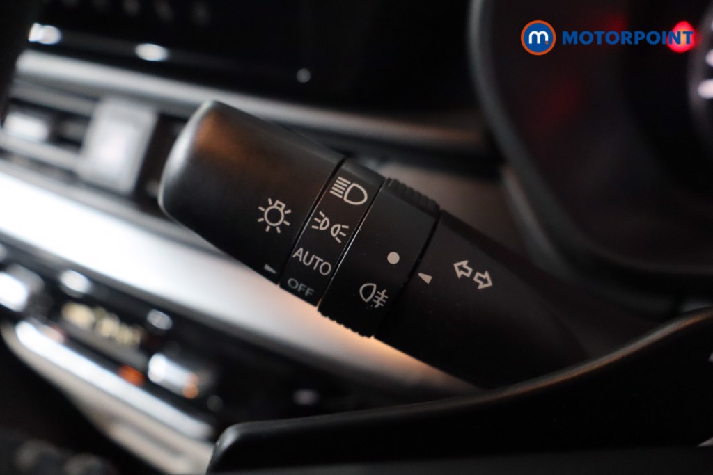 Suzuki Swift Ultra Automatic Petrol Hatchback - Stock Number (1607180) - 14th supplementary image