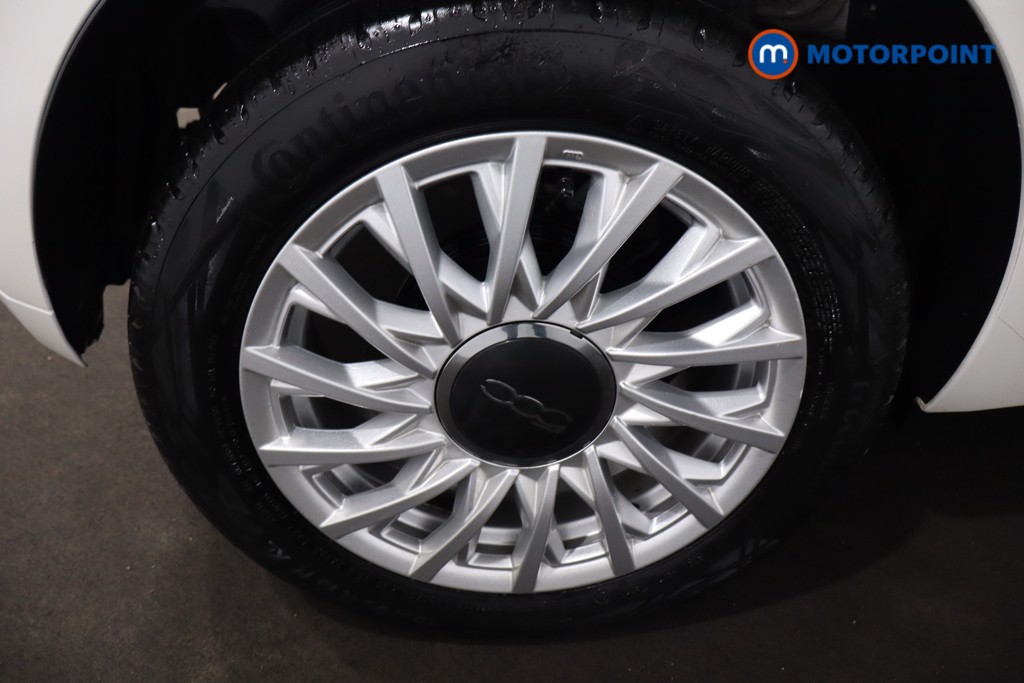 Fiat 500 Dolcevita Manual Petrol Hatchback - Stock Number (1607187) - 9th supplementary image