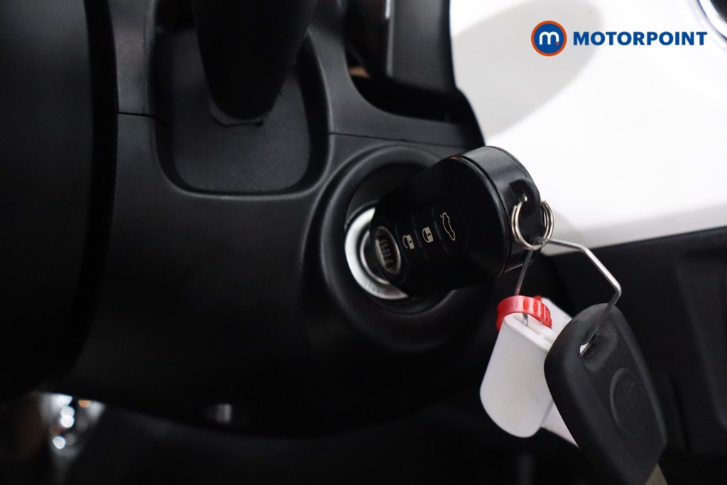 Fiat 500 Dolcevita Manual Petrol Hatchback - Stock Number (1607187) - 17th supplementary image