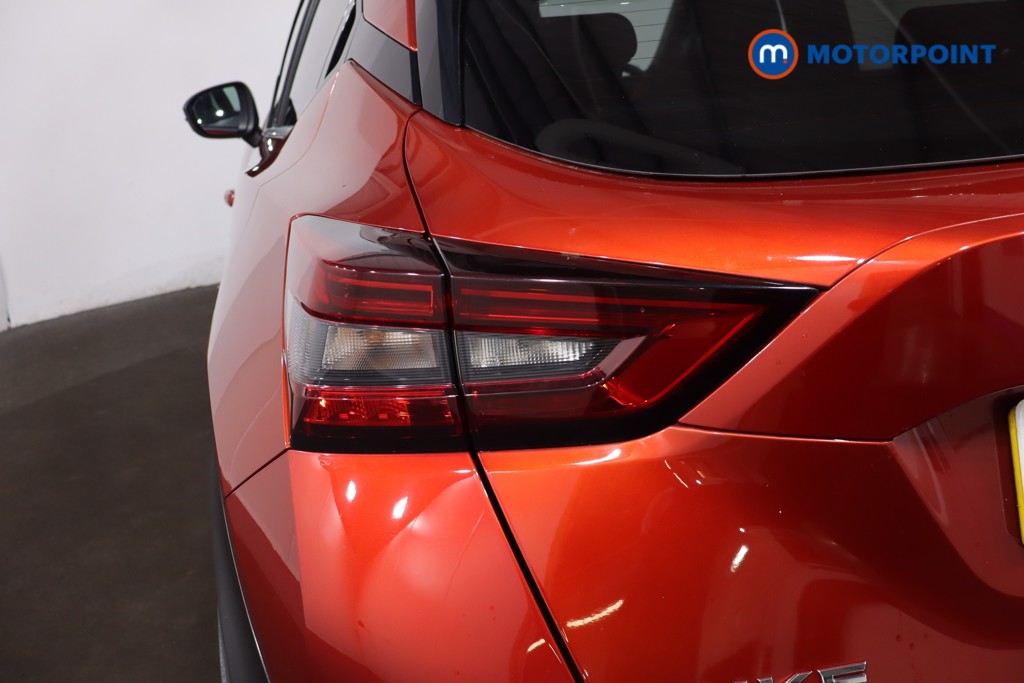 Nissan Juke Tekna Automatic Petrol SUV - Stock Number (1607199) - 33rd supplementary image