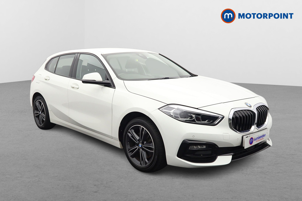 BMW 1 Series Sport Manual Petrol Hatchback - Stock Number (1607237) - Drivers side front corner