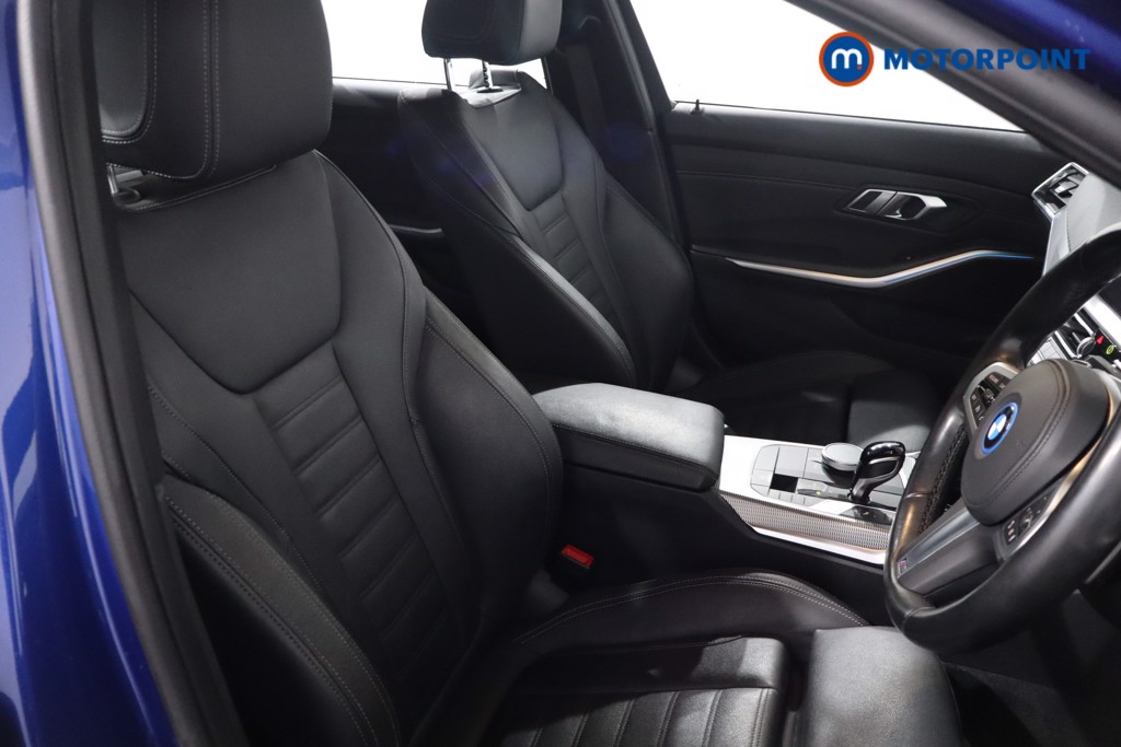 BMW 3 Series M Sport Automatic Petrol Plug-In Hybrid Estate - Stock Number (1607239) - 23rd supplementary image