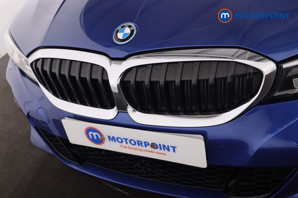 BMW 3 Series M Sport Automatic Petrol Plug-In Hybrid Estate - Stock Number (1607239) - 31st supplementary image