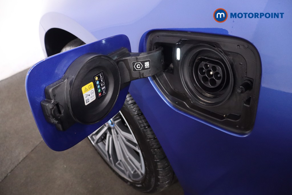 BMW 3 Series M Sport Automatic Petrol Plug-In Hybrid Estate - Stock Number (1607239) - 35th supplementary image