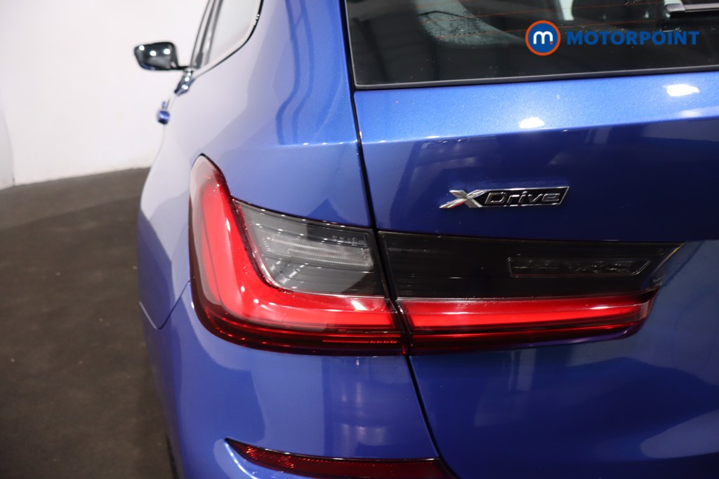 BMW 3 Series M Sport Automatic Petrol Plug-In Hybrid Estate - Stock Number (1607239) - 38th supplementary image