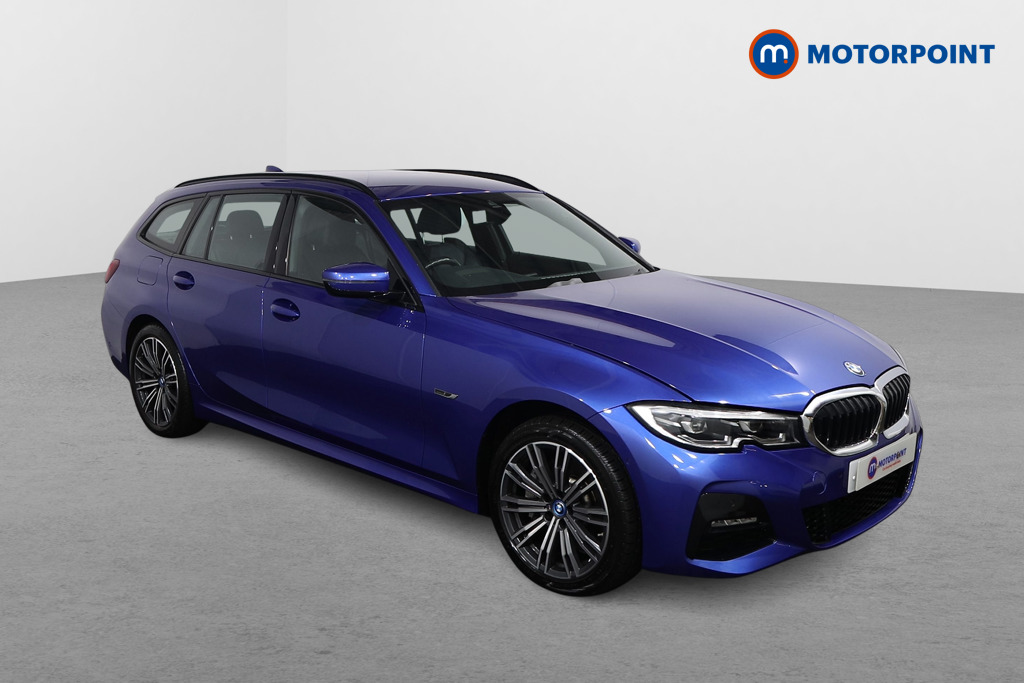 BMW 3 Series M Sport Automatic Petrol Plug-In Hybrid Estate - Stock Number (1607239) - Drivers side front corner