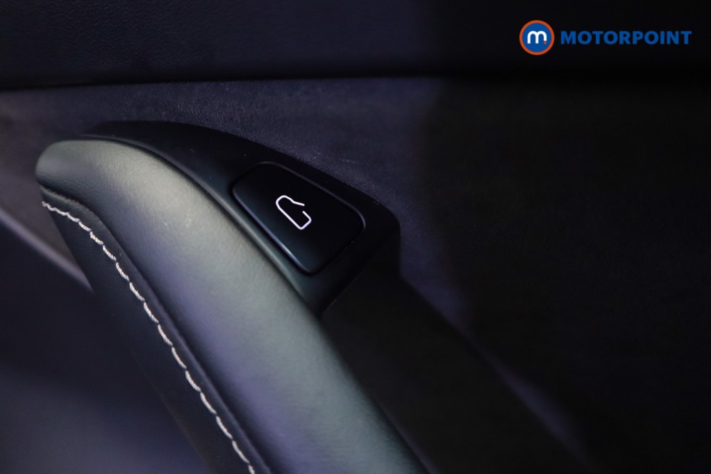 Tesla Model 3 Long Range Automatic Electric Saloon - Stock Number (1607243) - 3rd supplementary image