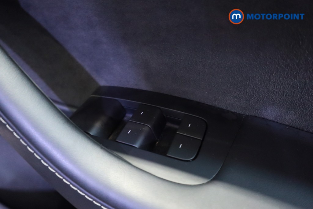 Tesla Model 3 Long Range Automatic Electric Saloon - Stock Number (1607243) - 4th supplementary image