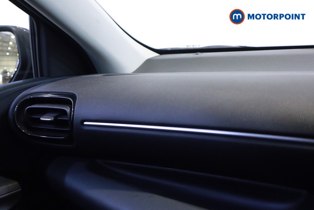 Toyota Yaris Design Automatic Petrol-Electric Hybrid Hatchback - Stock Number (1607260) - 22nd supplementary image