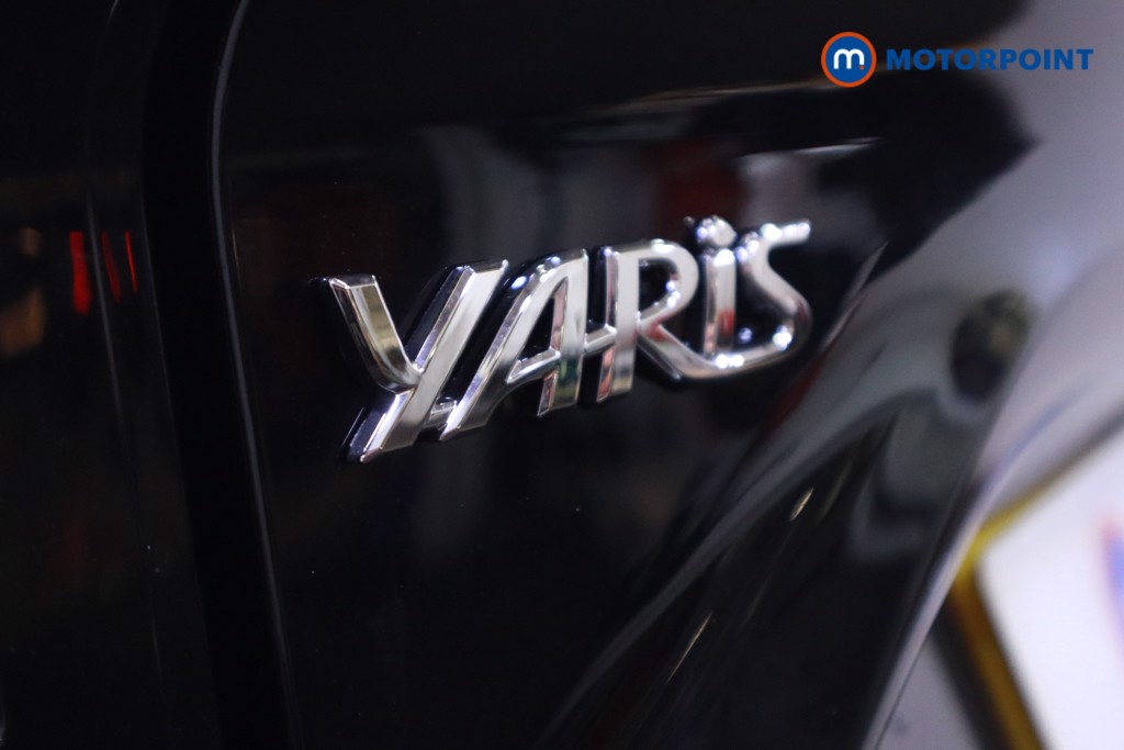 Toyota Yaris Design Automatic Petrol-Electric Hybrid Hatchback - Stock Number (1607260) - 35th supplementary image