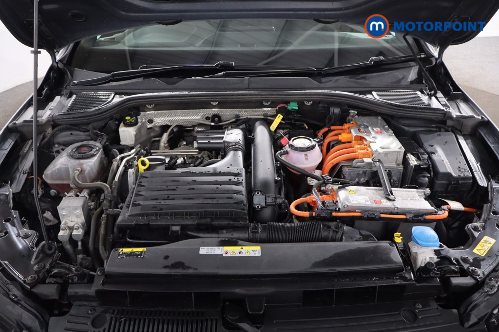 Volkswagen Golf GTE Automatic Petrol Plug-In Hybrid Hatchback - Stock Number (1607273) - 32nd supplementary image