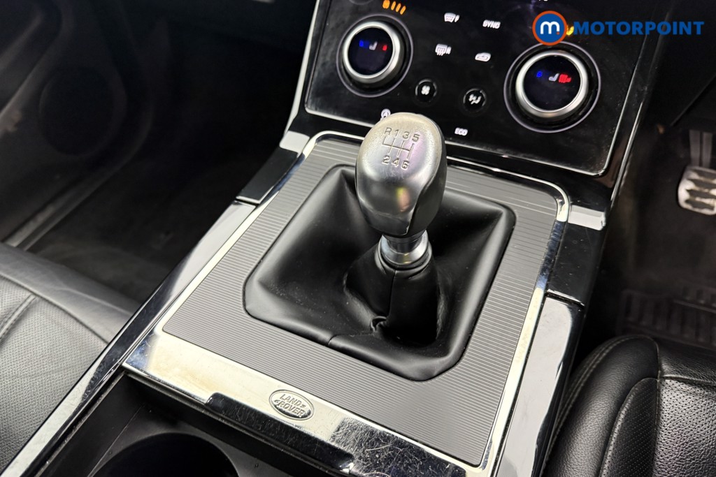 Land Rover Range Rover Evoque R-Dynamic S Manual Diesel SUV - Stock Number (1607454) - 12th supplementary image