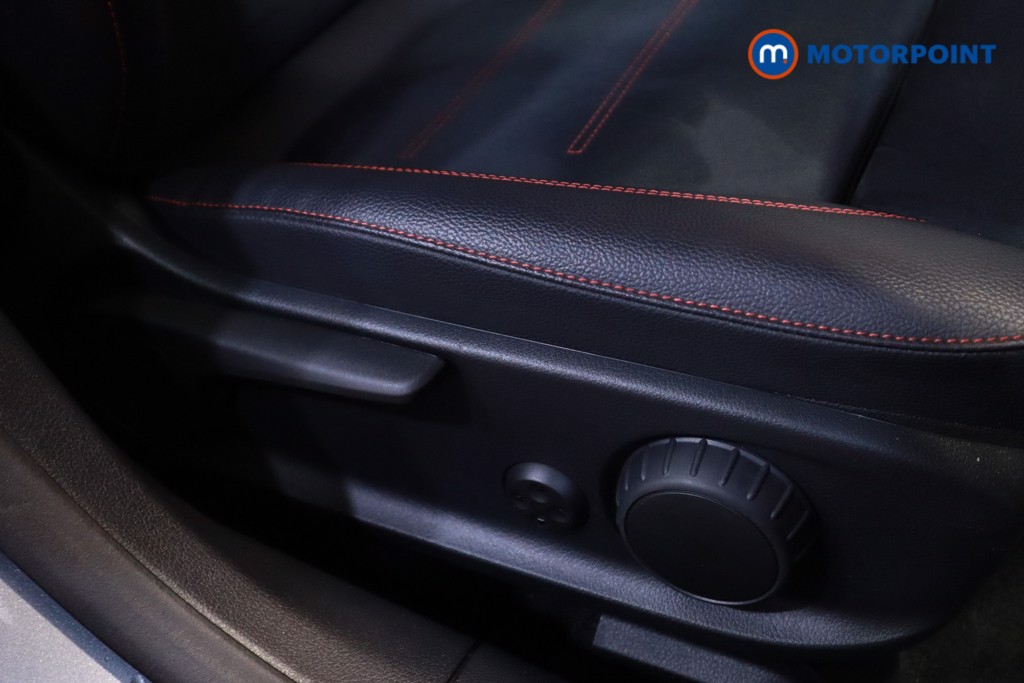 Mercedes-Benz CLA Amg Line Automatic Diesel Coupe - Stock Number (1607529) - 8th supplementary image