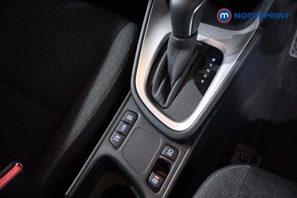 Toyota Yaris Cross Icon Automatic Petrol-Electric Hybrid Estate - Stock Number (1607539) - 19th supplementary image