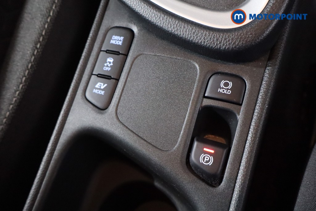 Toyota Yaris Cross Icon Automatic Petrol-Electric Hybrid Estate - Stock Number (1607539) - 20th supplementary image