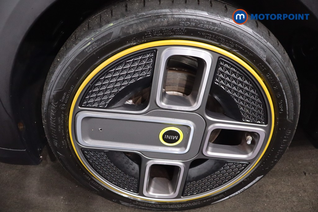 Mini Hatchback Cooper S Level 2 Automatic Electric Hatchback - Stock Number (1607540) - 11th supplementary image