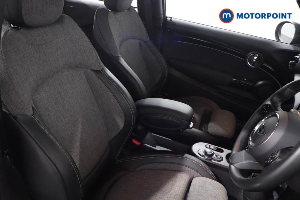 Mini Hatchback Cooper S Level 2 Automatic Electric Hatchback - Stock Number (1607540) - 21st supplementary image