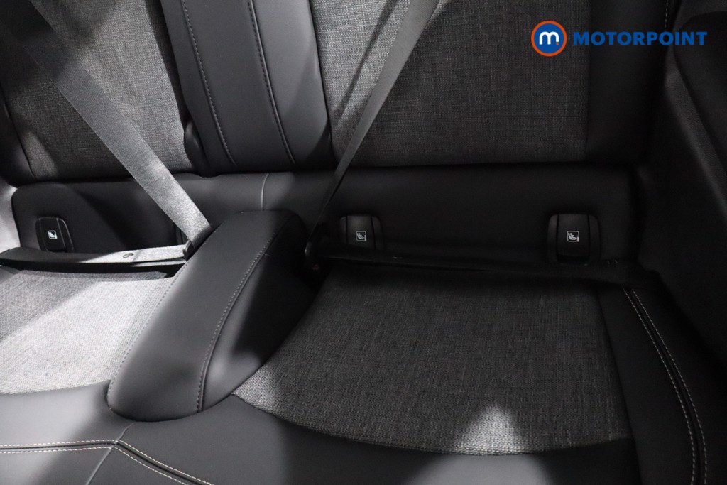 Mini Hatchback Cooper S Level 2 Automatic Electric Hatchback - Stock Number (1607540) - 24th supplementary image