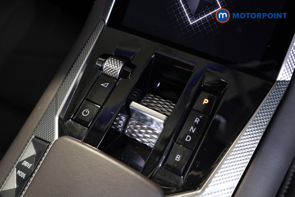 DS Ds 4 Opera Automatic Petrol Plug-In Hybrid Hatchback - Stock Number (1607586) - 10th supplementary image