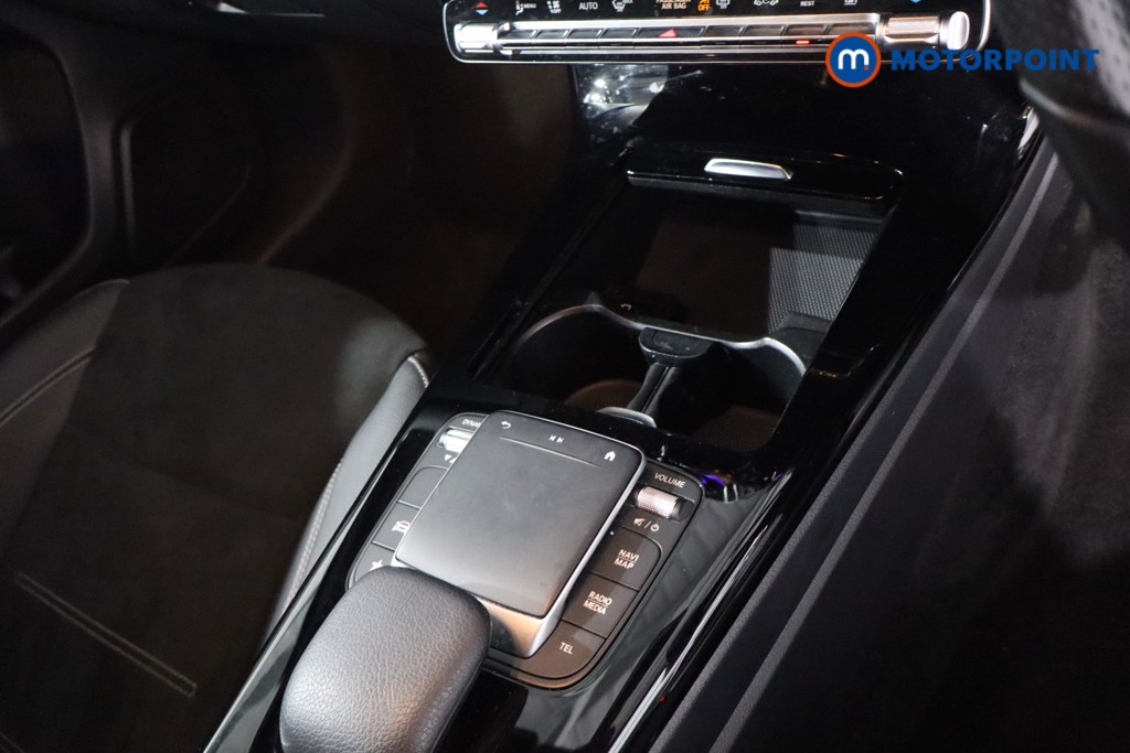 Mercedes-Benz A Class Amg Line Edition Automatic Petrol Plug-In Hybrid Saloon - Stock Number (1607621) - 20th supplementary image