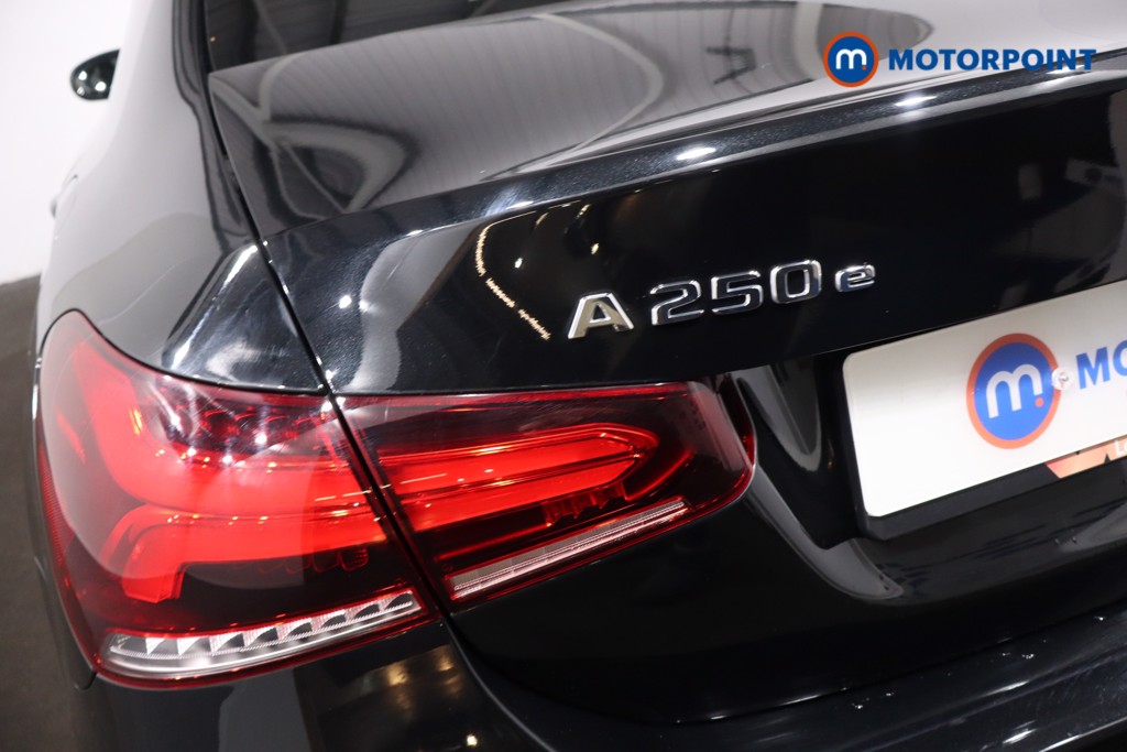 Mercedes-Benz A Class Amg Line Edition Automatic Petrol Plug-In Hybrid Saloon - Stock Number (1607621) - 32nd supplementary image