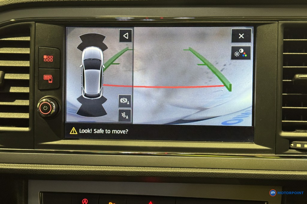 Seat Leon Xcellence Lux Automatic Petrol Hatchback - Stock Number (1608275) - 22nd supplementary image