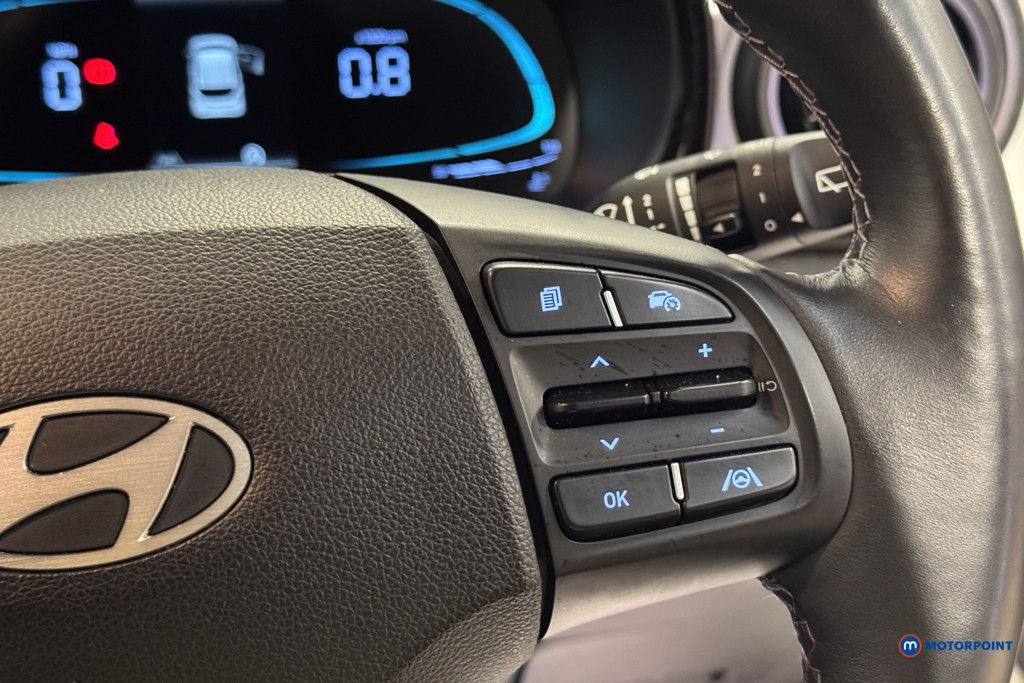 Hyundai I10 Premium Manual Petrol Hatchback - Stock Number (1608330) - 4th supplementary image