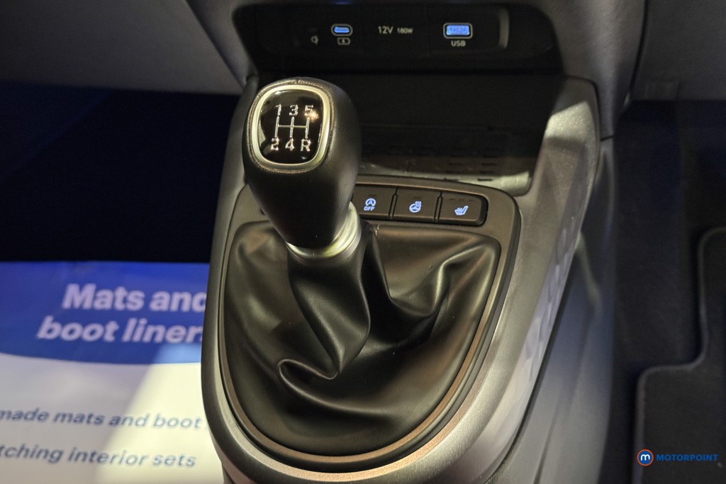 Hyundai I10 Premium Manual Petrol Hatchback - Stock Number (1608330) - 11th supplementary image