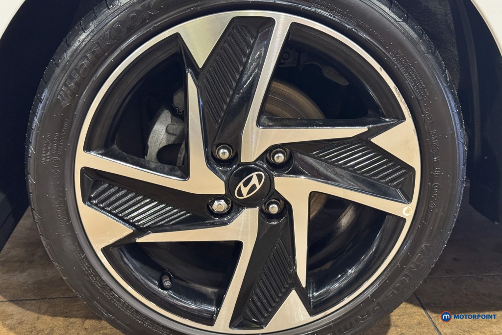 Hyundai I10 Premium Manual Petrol Hatchback - Stock Number (1608330) - 31st supplementary image