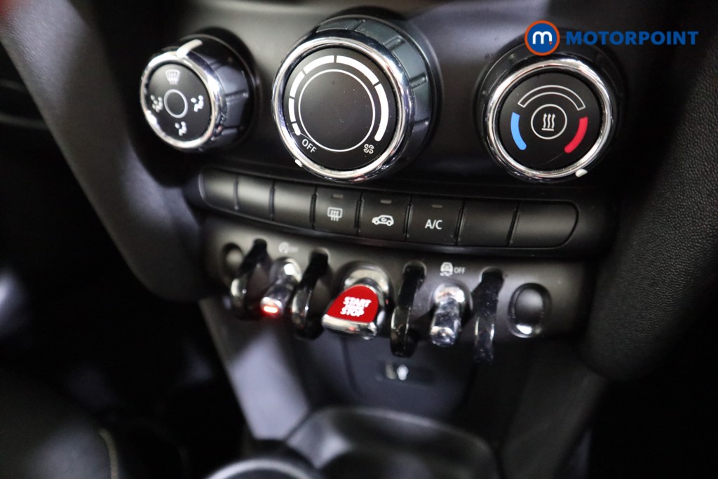 Mini Hatchback Cooper Classic Manual Petrol Hatchback - Stock Number (1534974) - 7th supplementary image