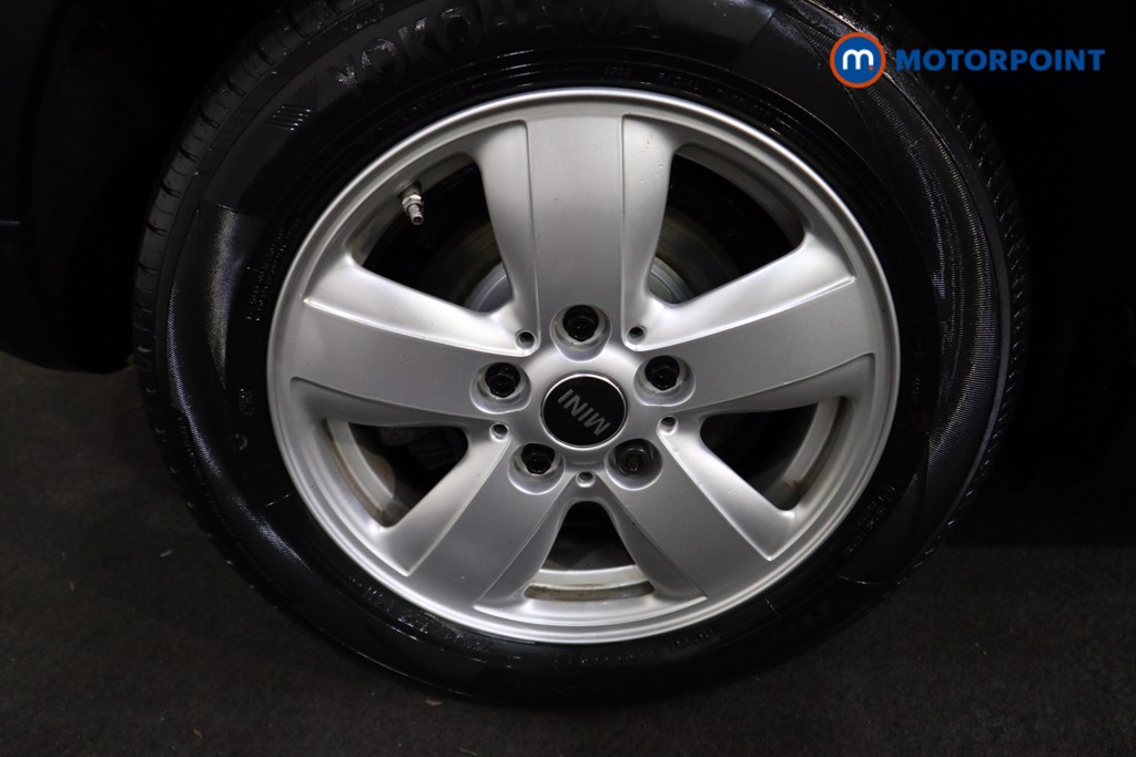 Mini Hatchback Cooper Classic Manual Petrol Hatchback - Stock Number (1534974) - 18th supplementary image