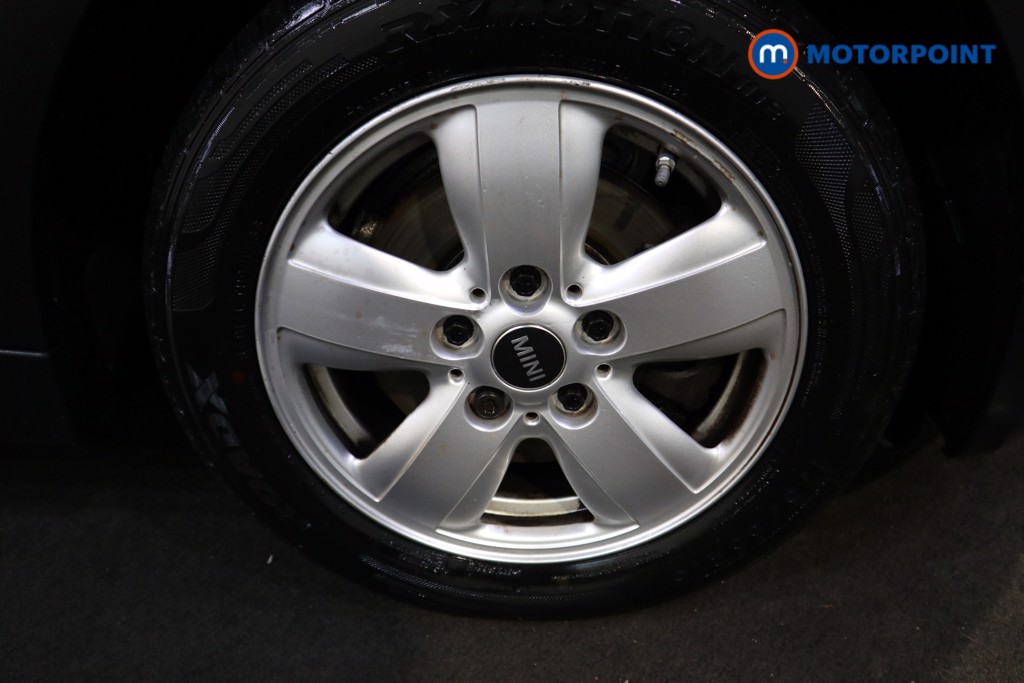 Mini Hatchback Cooper Classic Manual Petrol Hatchback - Stock Number (1534974) - 19th supplementary image