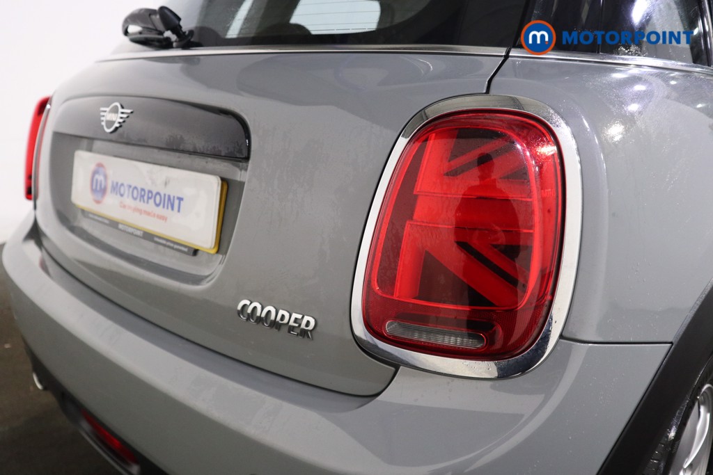 Mini Hatchback Cooper Classic Manual Petrol Hatchback - Stock Number (1534974) - 23rd supplementary image