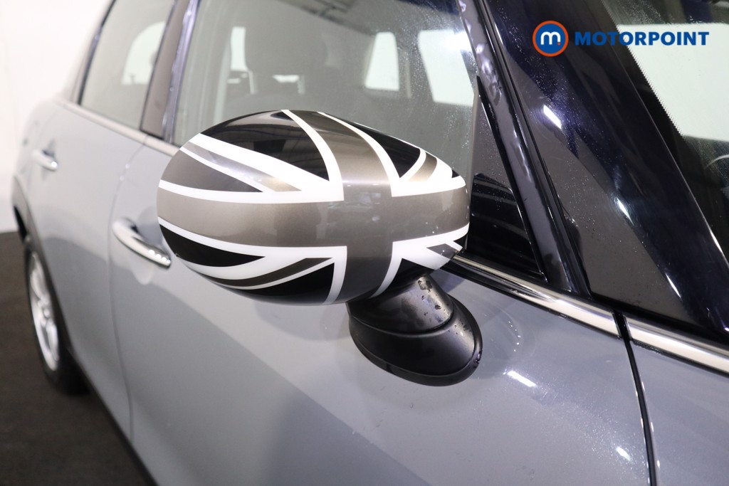 Mini Hatchback Cooper Classic Manual Petrol Hatchback - Stock Number (1534974) - 24th supplementary image