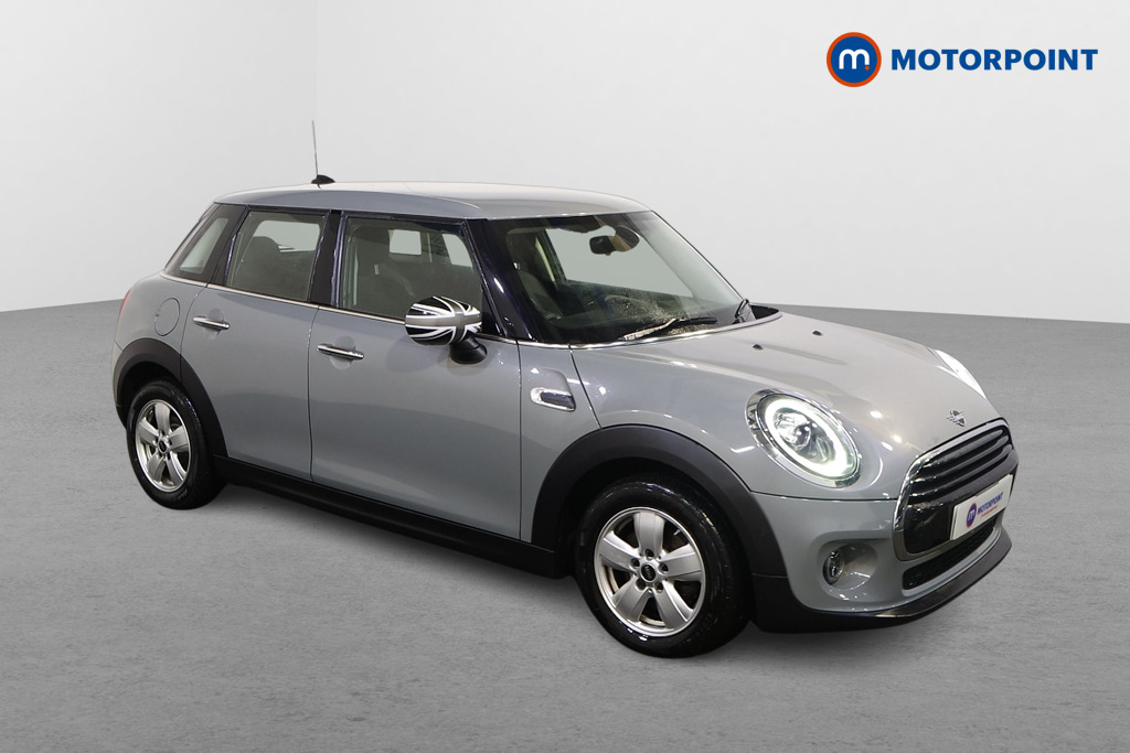 Mini Hatchback Cooper Classic Manual Petrol Hatchback - Stock Number (1534974) - Drivers side front corner