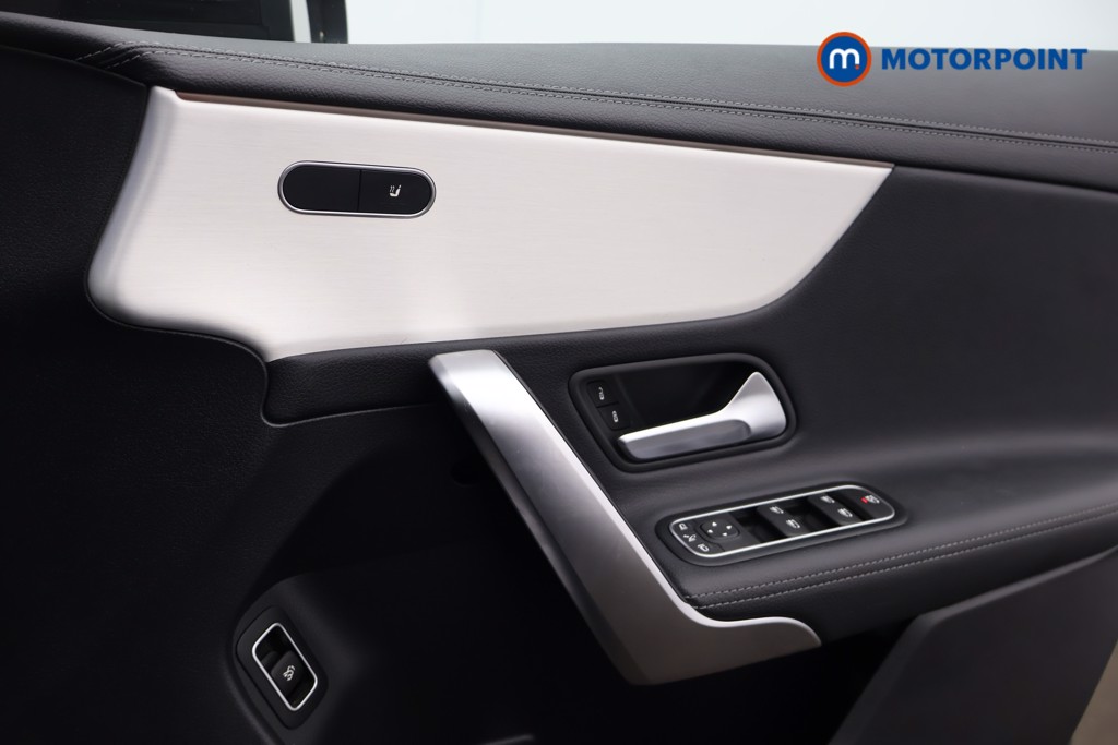 Mercedes-Benz CLA Amg Line Automatic Petrol Coupe - Stock Number (1563848) - 8th supplementary image