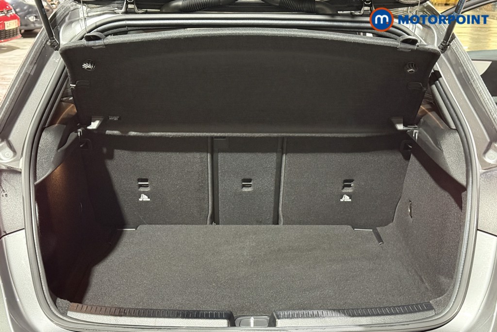 Mercedes-Benz A Class Amg Line Premium Plus Edition Automatic Petrol Hatchback - Stock Number (1581893) - 27th supplementary image