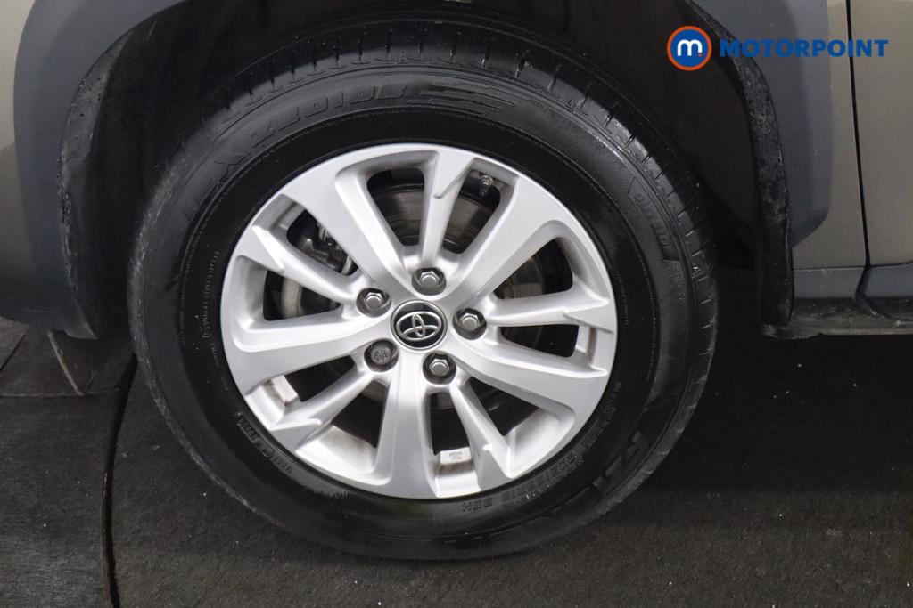 Toyota Yaris Cross Icon Automatic Petrol-Electric Hybrid Estate - Stock Number (1582047) - 21st supplementary image