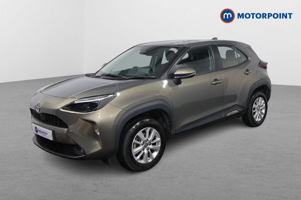 Toyota Yaris Cross Icon Automatic Petrol-Electric Hybrid Estate - Stock Number (1582047) - Passenger side front corner