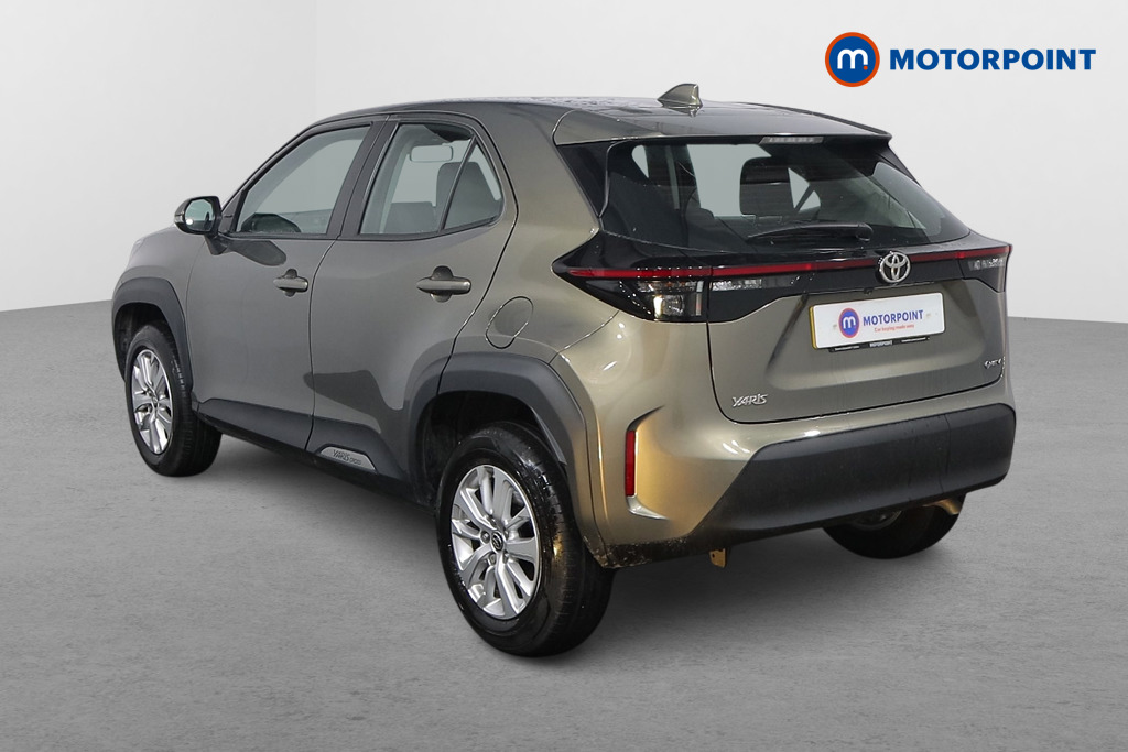 Toyota Yaris Cross Icon Automatic Petrol-Electric Hybrid Estate - Stock Number (1582047) - Passenger side rear corner