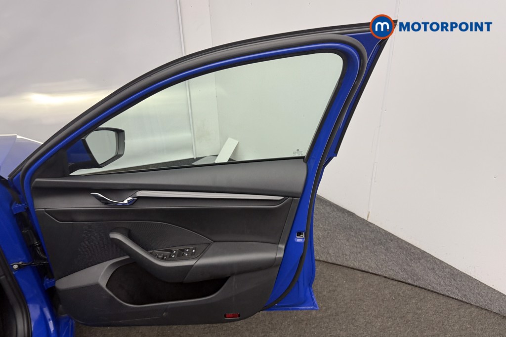 Skoda Octavia SE Manual Petrol Estate - Stock Number (1586852) - 18th supplementary image