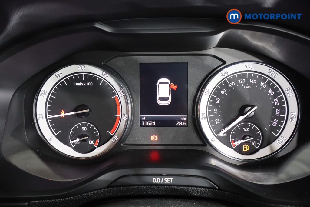 Skoda Karoq Se L Manual Petrol SUV - Stock Number (1589648) - 2nd supplementary image