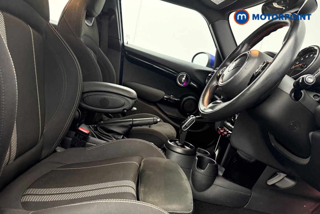 Mini Hatchback Cooper S Sport Automatic Petrol Hatchback - Stock Number (1591027) - 8th supplementary image